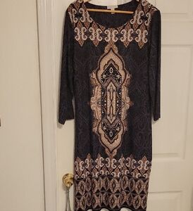 Black & Tan Sheath Dress with 3/4 Sleeves